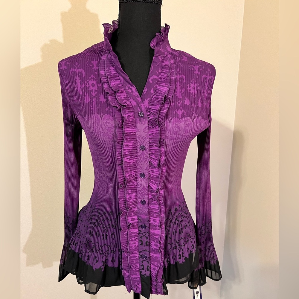 Beautiful Apt. 9 Ruffled Blouse - New with tags